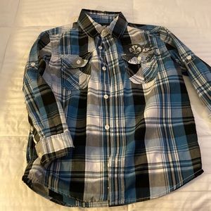 Helix boys dress shirt size S.tiny discoloration- see photos. Overall good cond.